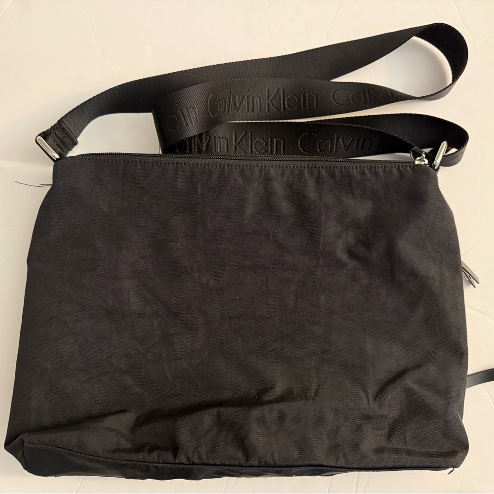 Calvin Klein Black Messenger Bag - Picture 3 of 4